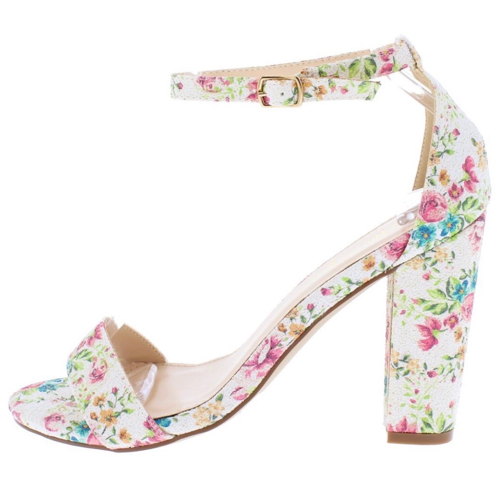 🌸 BNIB Flower Child Floral Print Block Heels 🌸 - Picture 2 of 5